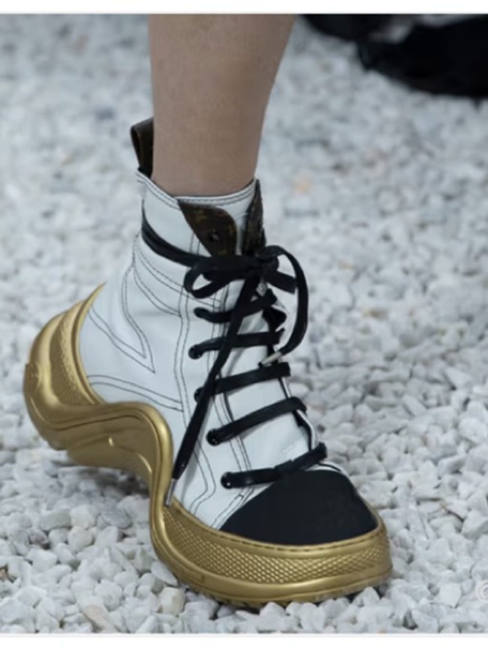 Louis Vuitton White, Black & Gold Archlight High-Top Boots - Picture 6 of 6